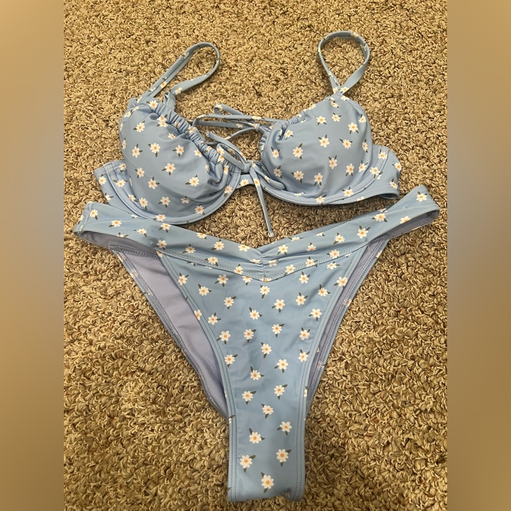 Hollister Bathing Suit Set
